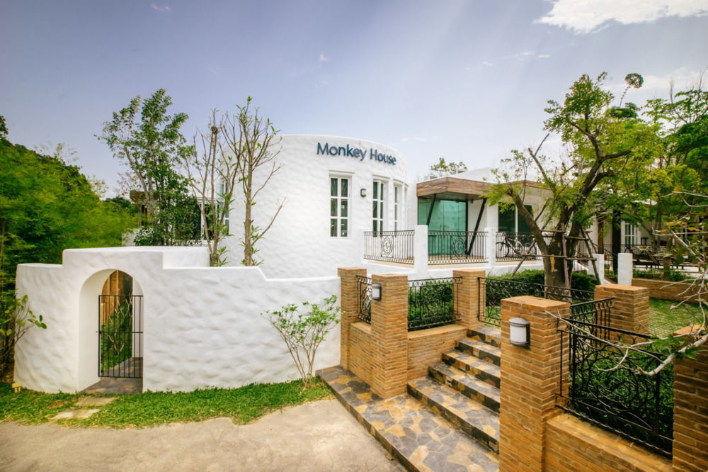 Hotel Monkey House Chiang Mai Exterior foto